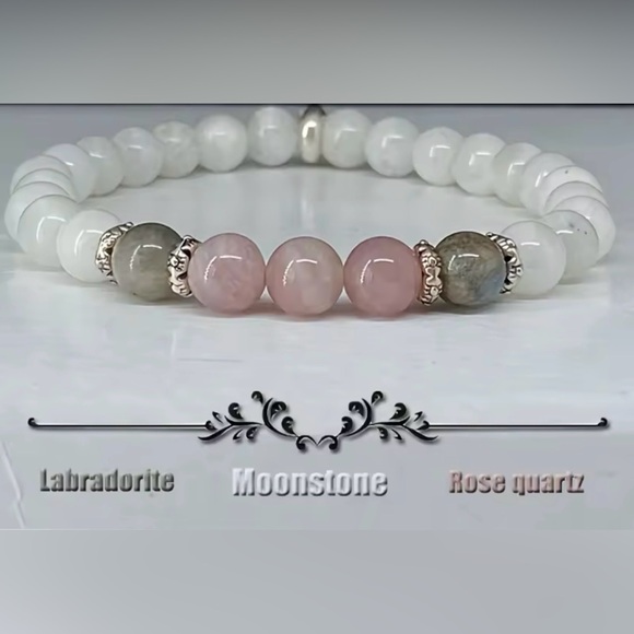 Jewelry - $5 NATURAL STONE BRACELET. NEW. $5 WHEN BUNDLED WITH 3 OR MORE ITEMS
